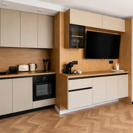 شقة Modern & Stylish 1bd Retreat With Balcony By Flat Manаger بلوفديف